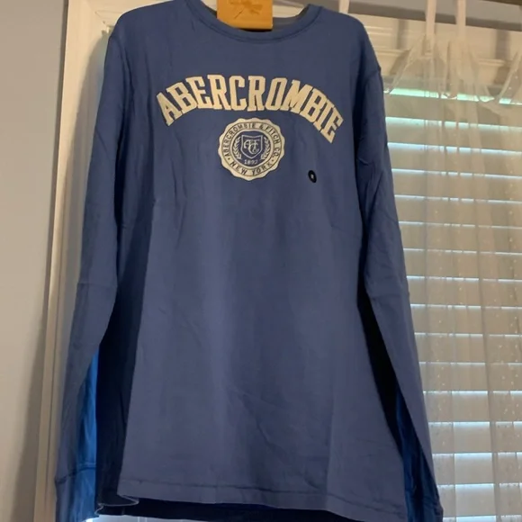 Vintage Abercrombie & Fitch Logo Tee - Picture 4 of 12